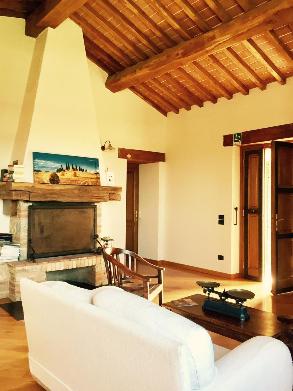 Agriturismo & Cantina Tenuta Casteani Ribolla Habitación foto