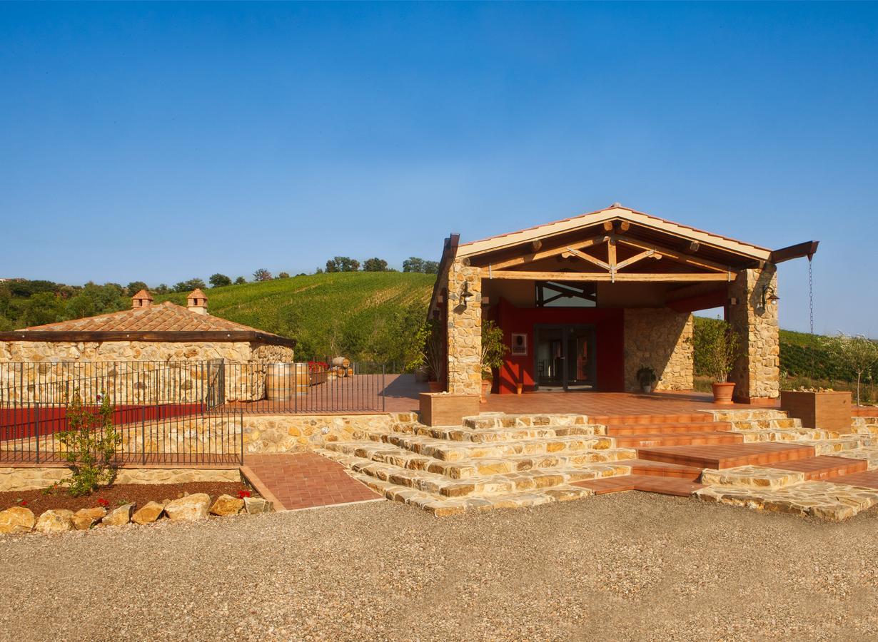 Agriturismo & Cantina Tenuta Casteani Ribolla Exterior foto